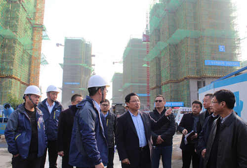 �����Ј������쵼���й�����Ŀ